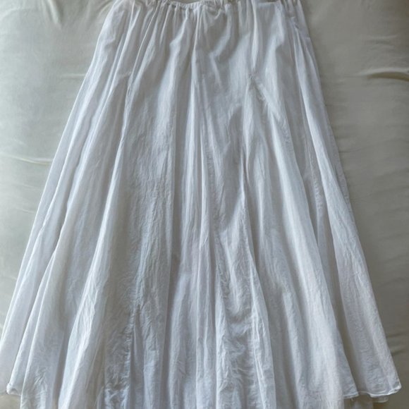 Dresses & Skirts - vintage layering white skirt